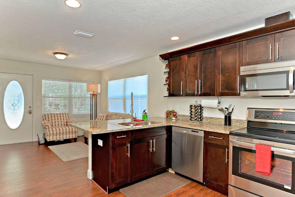 טאמפה Spacious House With Big Backyard In N. Hyde Park / Close To Downtown מראה חיצוני תמונה