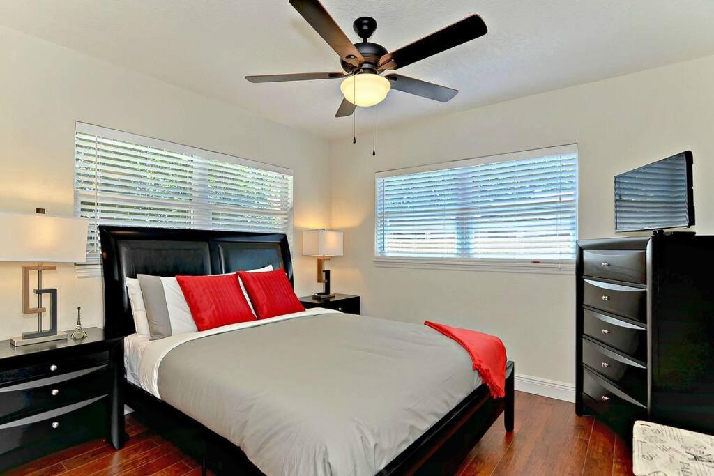 טאמפה Spacious House With Big Backyard In N. Hyde Park / Close To Downtown מראה חיצוני תמונה